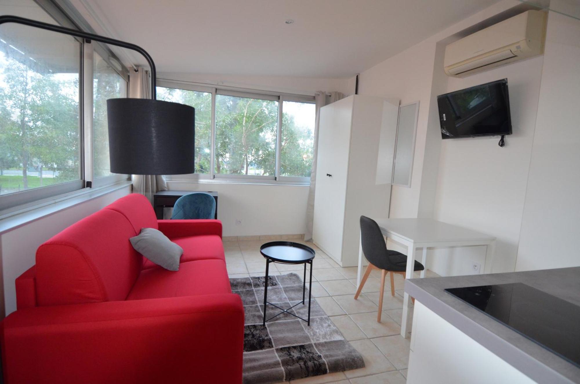 Appartement Cassin - Next To Tramway Line 2 Near Airport Nice